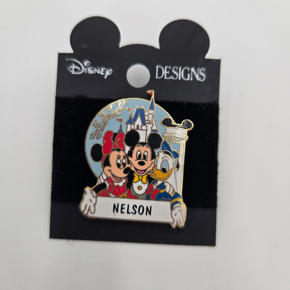 Disney Designs Mickey Minnie Donald Castle Nelson Name Enamel Pin Gold Tone New